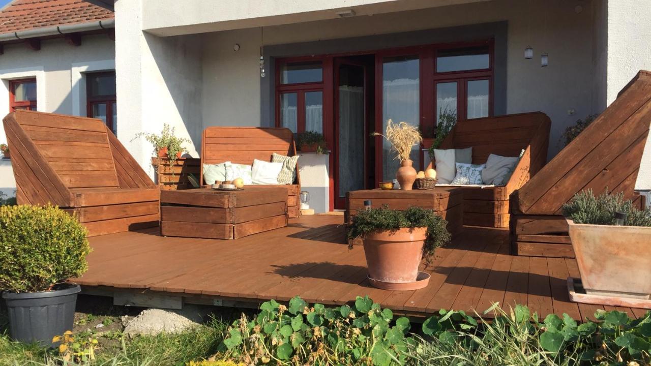 Hotel Dosa Tanya, Vendeghaz Cserepfalu Exterior foto